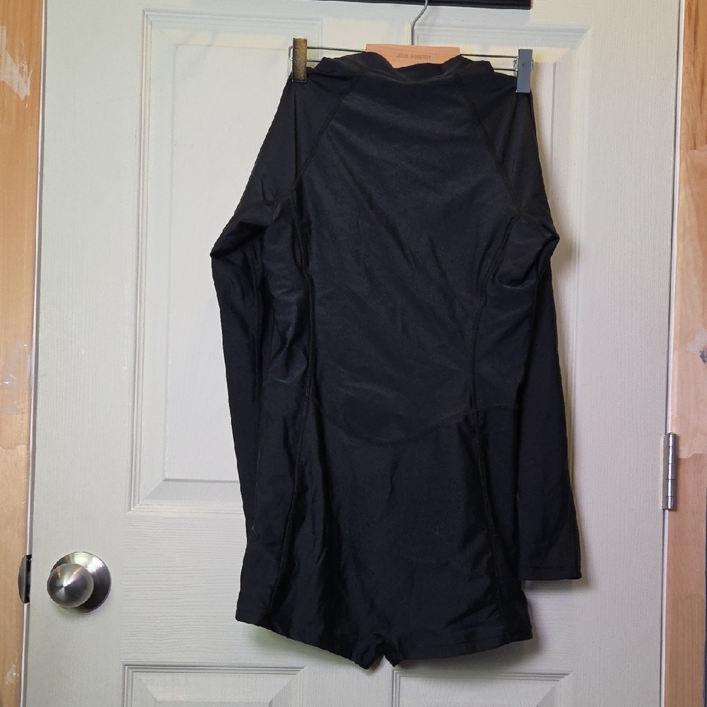 Black Long-Sleeve One-Piece Swimsuit with Front Zip and DACI Logo M - Picture 2 of 3